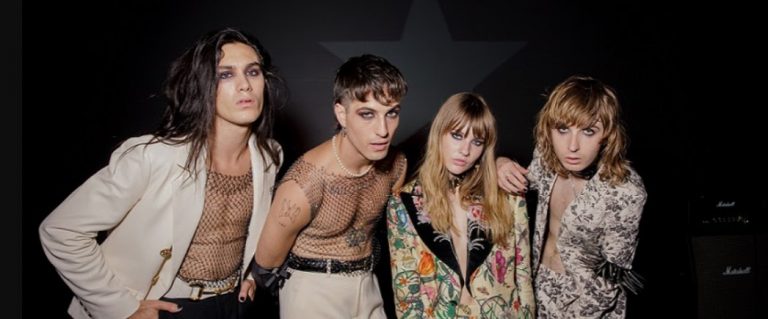 Colpo di Scena dei Måneskin: “Cronache Anacronistiche”, l’Album a Sorpresa che Infiamma la Rete